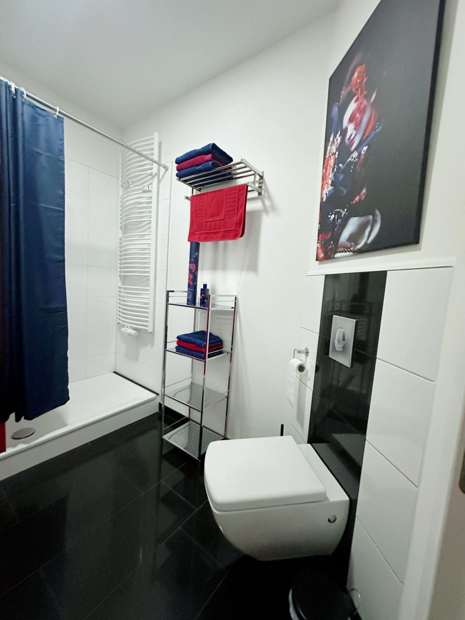 High Level Apartment Mannheim Luaran gambar